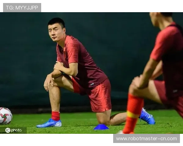 李磊回顾英雄联盟职业生涯与成长历程的深度专访