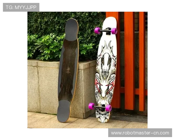 王丽独家分享滑板心得与技巧助你轻松掌握滑板运动的乐趣与挑战