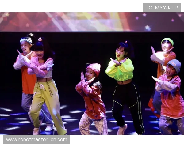 西安街舞队与广州街舞队赛后复盘分析节奏与风格的碰撞与交融 西安街舞队与广州街舞队赛后复盘分析节奏与风格的碰撞与交融