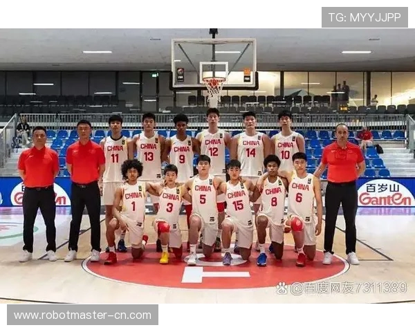 中国篮球对决加拿大队展现实力与激情的精彩较量 中国篮球对决加拿大队展现实力与激情的精彩较量