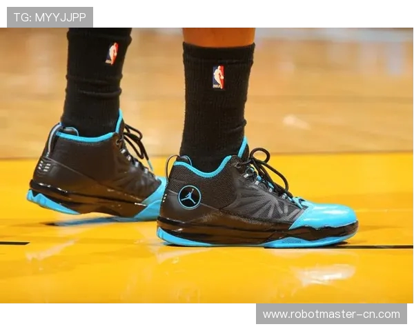 保罗与罗斯的对决解析搜狐体育带你回顾经典瞬间与精彩表现