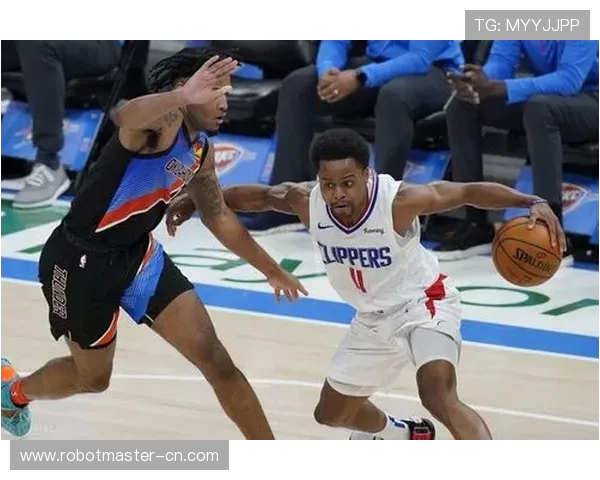 埃梅莱克与飓风的激烈对决谁能在这场比赛中笑到最后