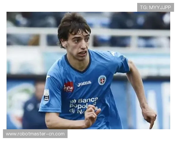 布鲁诺费尔南德斯:从新星到中场核心的华丽蜕变之路 布鲁诺费尔南德斯:从新星到中场核心的华丽蜕变之路