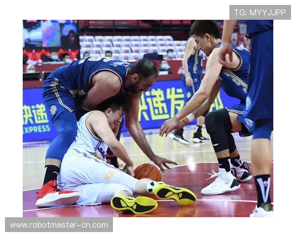 南京篮球队速度之争引发热议球迷观点各异引发讨论 南京篮球队速度之争引发热议球迷观点各异引发讨论